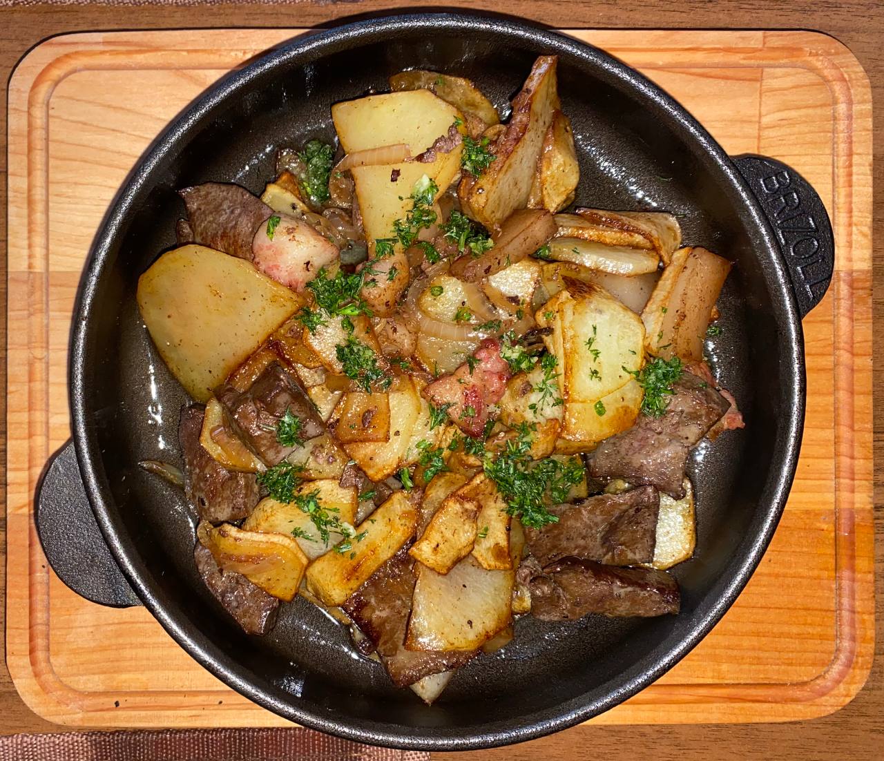 Пательня м'ясна домашня
