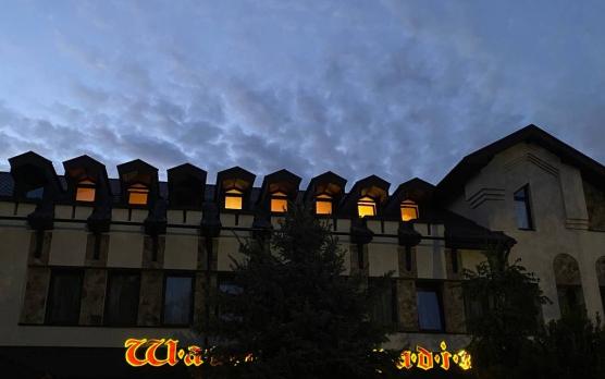 Complex Hotel Restaurant Sauna Irpin. Chateau Paradise, hotel and restaurant complex in Irpen
